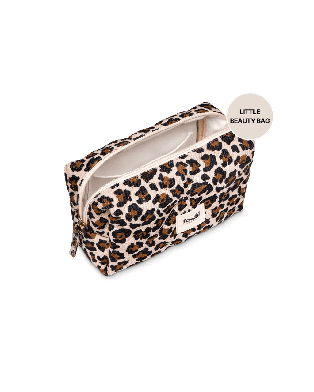 Schräge Produktfotografie von der Leopard Bag von feschi in der Größe "Little"