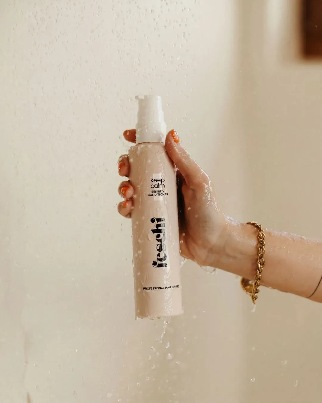 Foto vom keep calm Conditioner in der Dusche