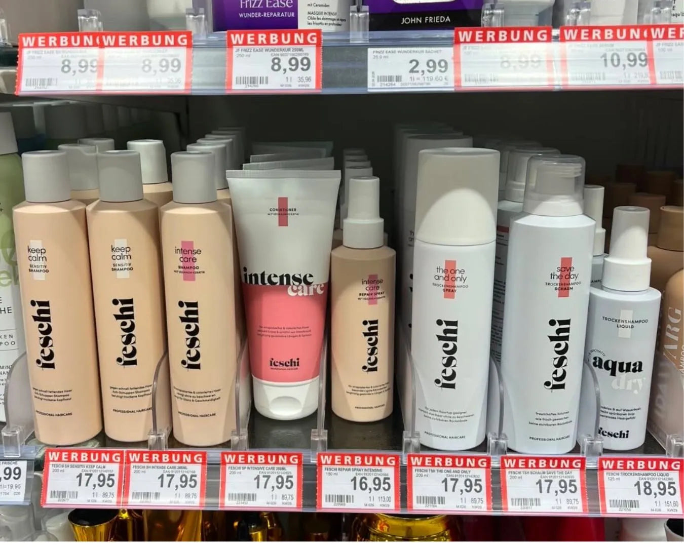 feschi Sortiment im Rossmann Regal