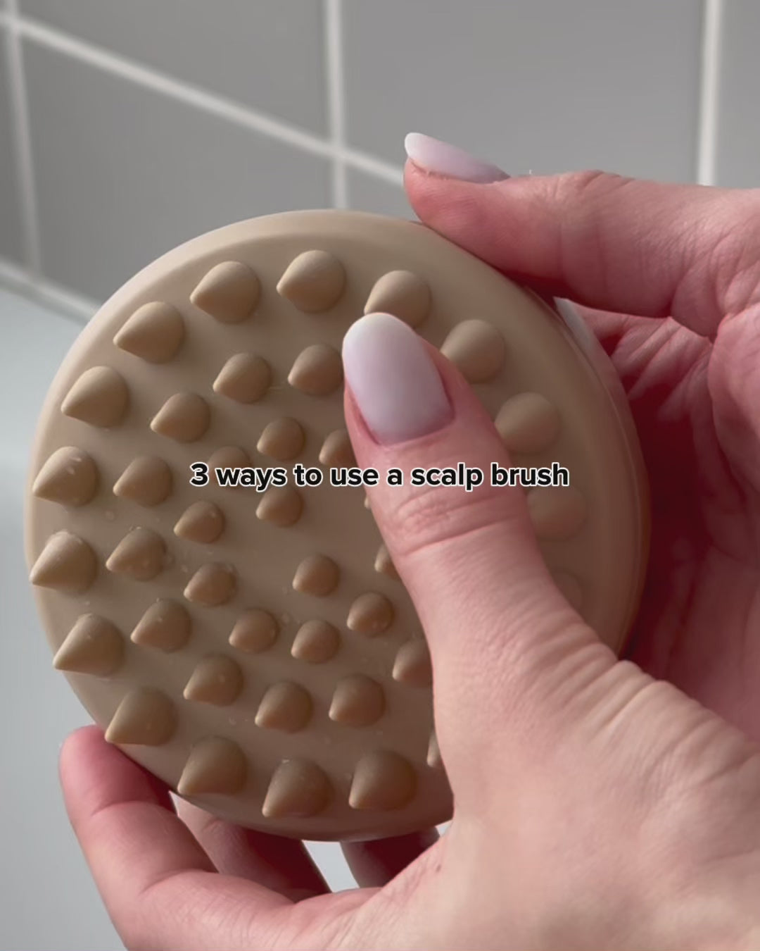 Video der feschi Scalp Brush – drei Anwendungsmöglichkeiten
