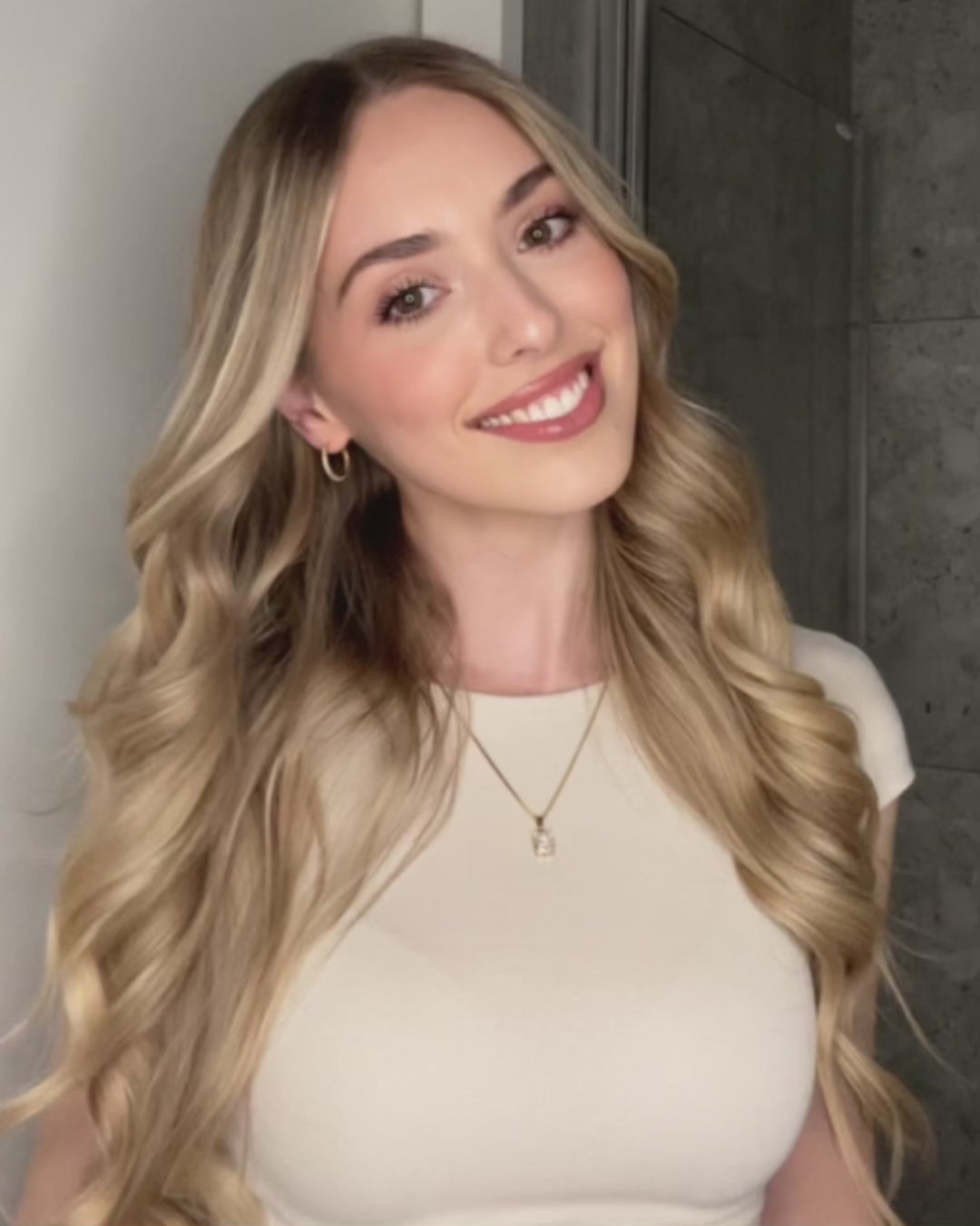 Do's and Don'ts Video beim Stylen von Locken mit dem Glätteisen
